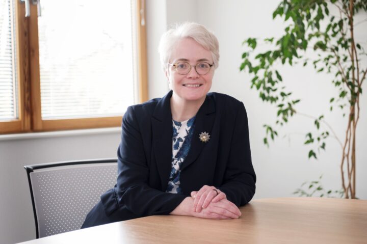 Mary Dixon-Woods